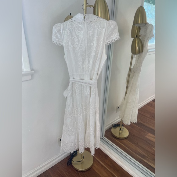 🚫SOLD Alice and Olivia Vanessa dress - Picture 8 of 8